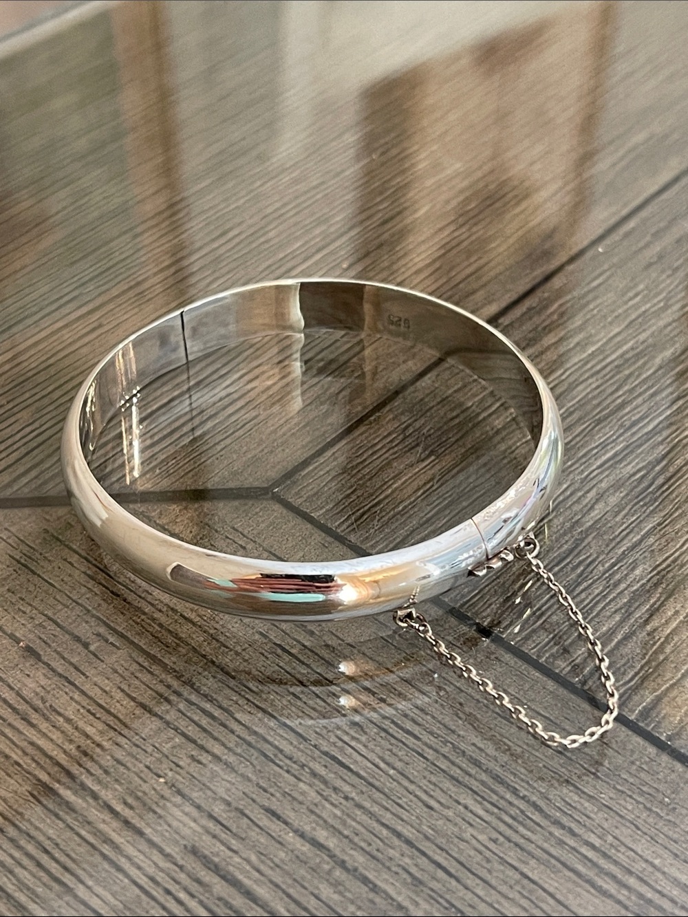 Vintage Hollow Sterling Silver Hinged Bangle Bracelet with Safety Chain 7” appro